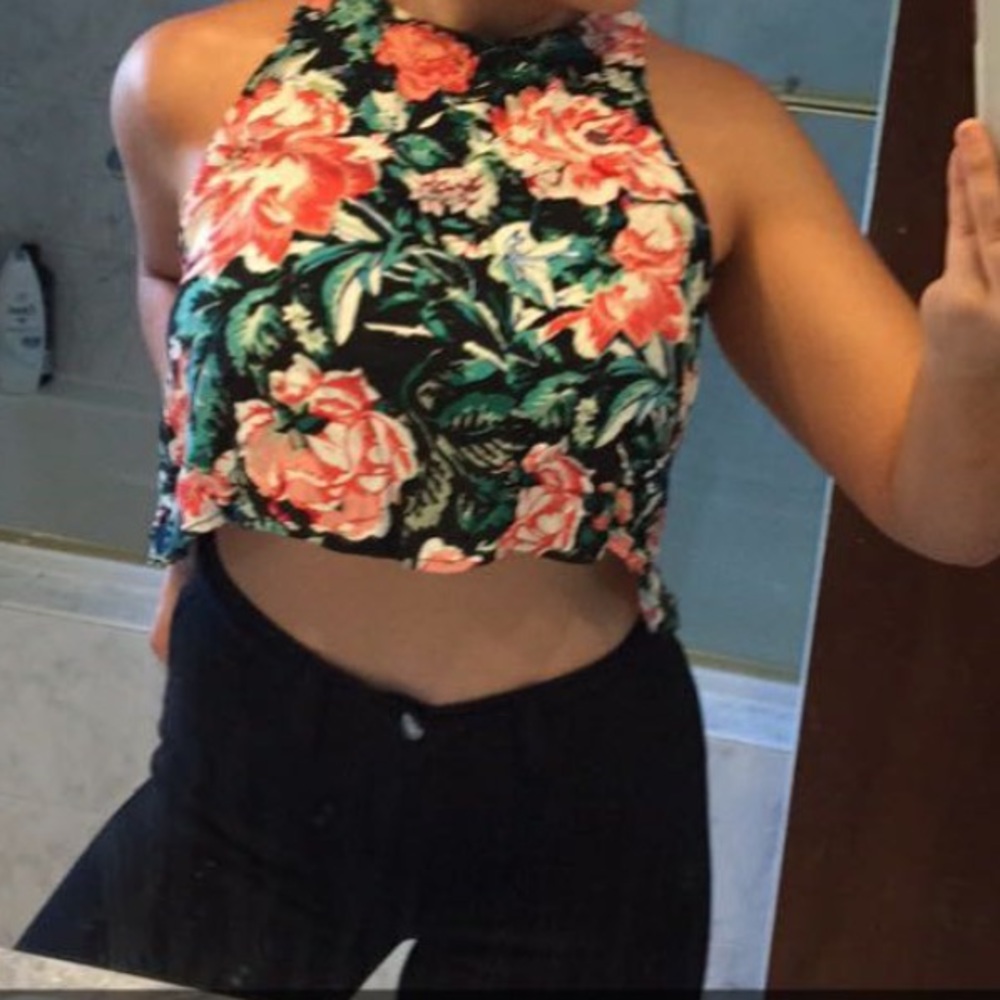 Floral open back crop top